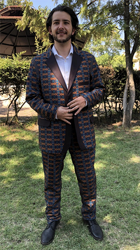 le gustaría un diseño especial y que se lo entreguemos estampado